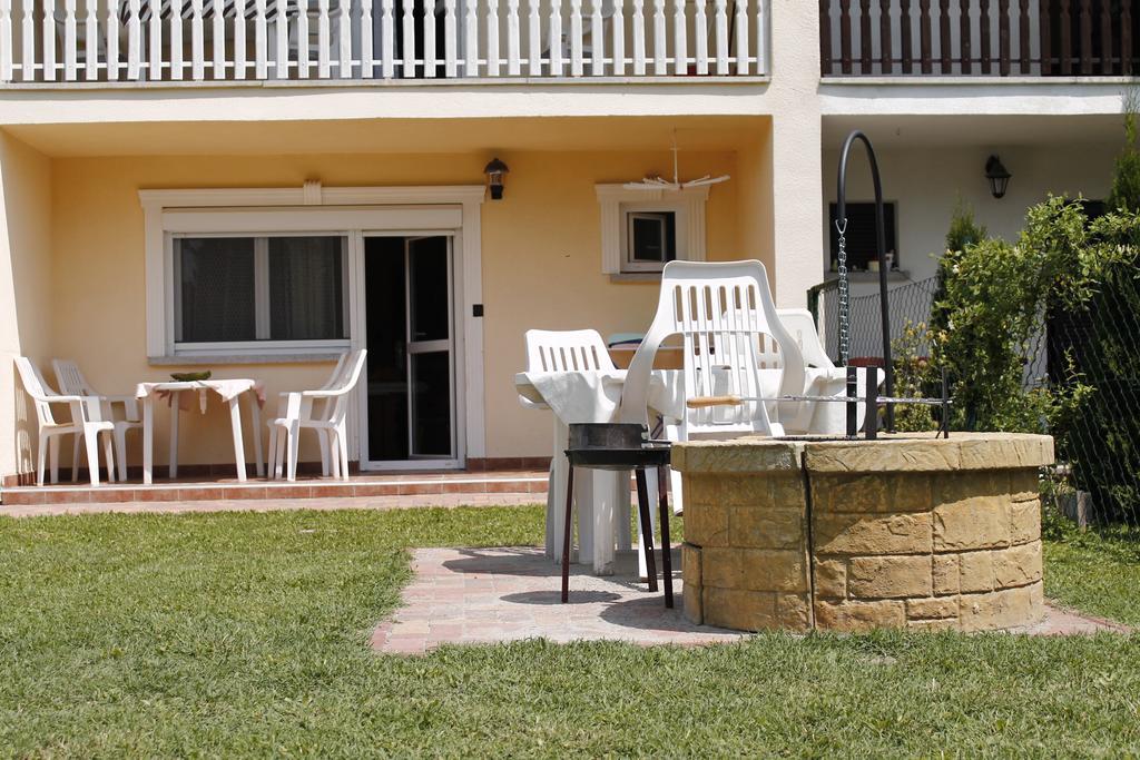 Fausztland Apartments Zamárdi Exterior foto